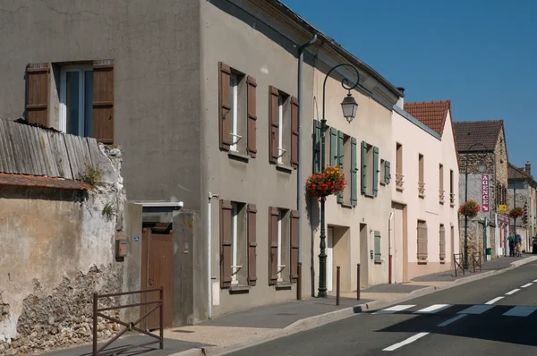 Francia, pittoresco villaggio di Courdimanche — Foto Stock