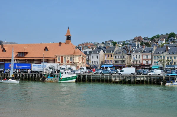 Frankrijk, schilderachtige stad van trouville in Normandië — Stockfoto