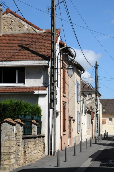 Frankrike, pittoreska staden les mureaux i les yvelines — Stockfoto