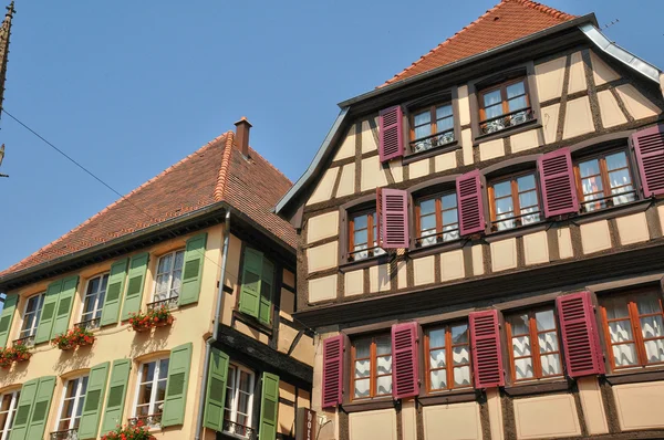 Francia, pittoresca città vecchia di Obernai — Foto Stock