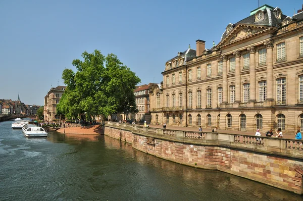 Bas rhin, le palais rohan en Estrasburgo — Stockfoto