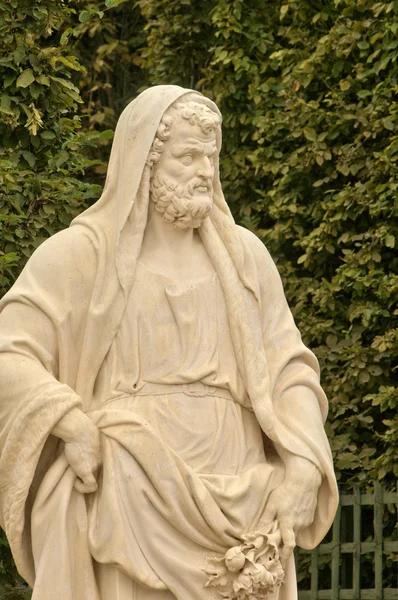 France, marble statue in the Versailles Palace park — Stock Photo, Image