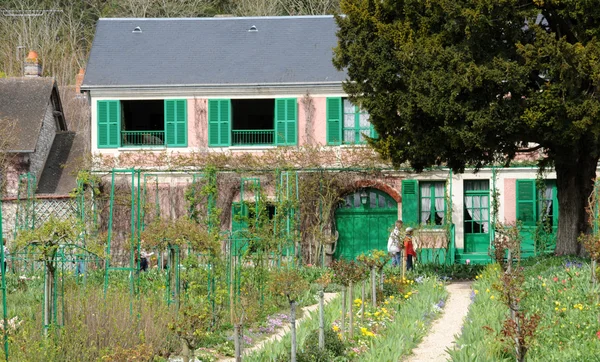 Francia, pintoresco pueblo de Giverny en Normandía —  Fotos de Stock
