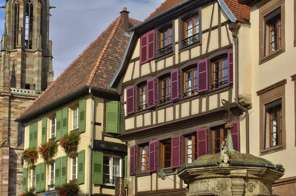 Франция, живописный старый город Обернай — стоковое фото