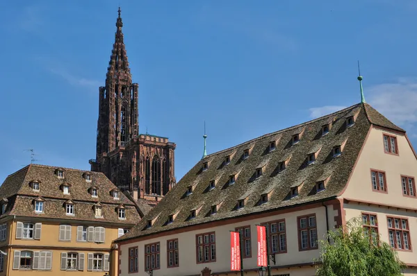 Elzas, oude en historische wijk in Straatsburg — Stockfoto