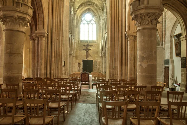 フランス、triel ・ シュル ・ セーヌの歴史的な教会 — ストック写真