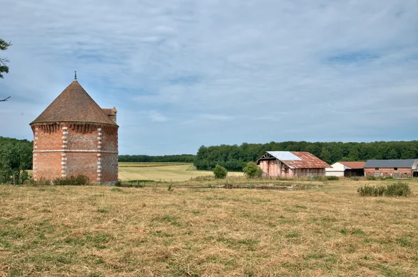 Frankrike, pittoreska byn les hogues — Stockfoto