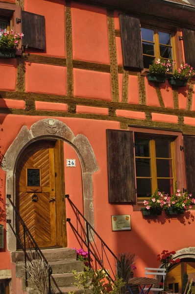 França, pequena aldeia de Kaysersberg na Alsácia — Fotografia de Stock