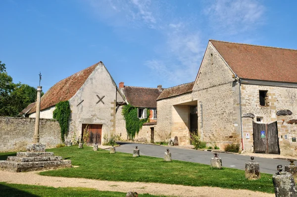 Frankrike, pittoreska byn themericourt i val d oise — Stockfoto