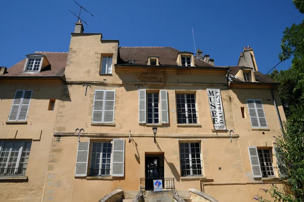 Francia, el pintoresco pueblo de Auvers sur Oise — Foto de Stock