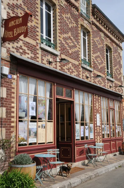 Francia, pintoresco pueblo de Giverny en Normandía — Foto de Stock