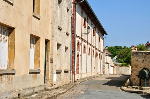 França, pitoresca aldeia de Themericourt em Val d Oise — Fotografia de Stock
