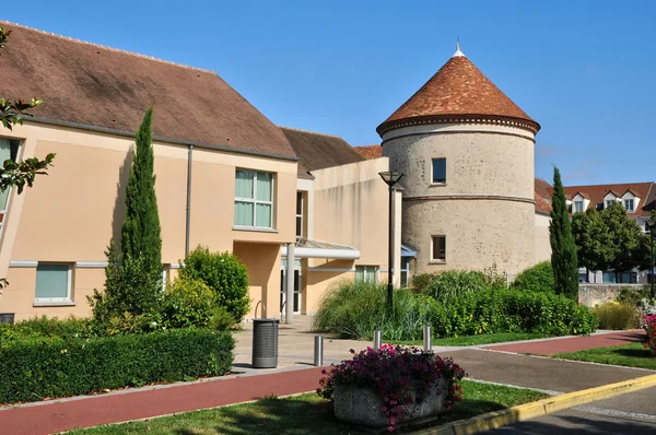 Ile de France, the city of Voisins le Bretonneux — Stock Photo, Image