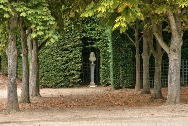 Marie antoinette Emlak yılında versailles Sarayı parc — Stok fotoğraf