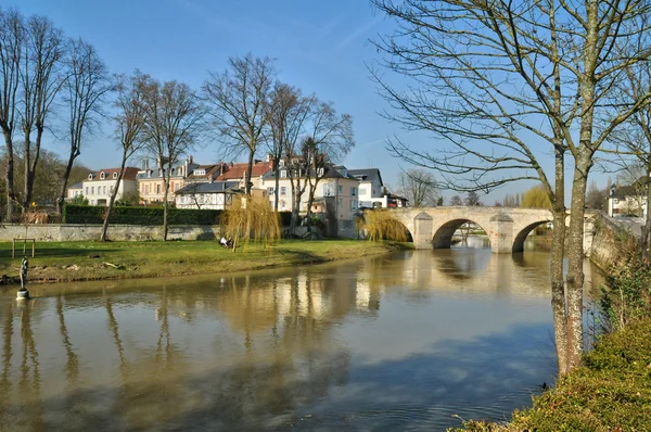 Val d oise, malebné město l isle adam — Stock fotografie