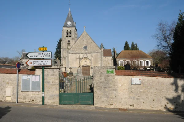 Frankrike, den historiska kyrkan av villers sv arthies — Stockfoto