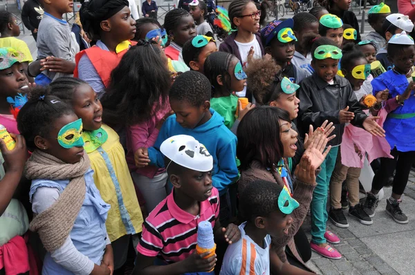 Perancis, karnaval anak-anak di Les Mureaux — Stok Foto