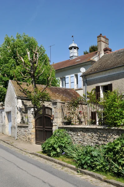 フランス、ヴァル d で fremainville の美しい村オワーズ — ストック写真