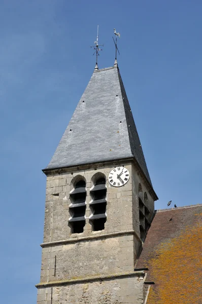 Frankreich, die Kirche des heiligen Gildard von Longuesse — Stockfoto