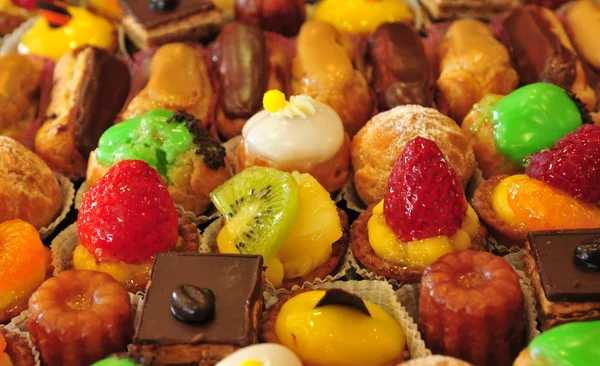 Ile de France, close up of cakes assortment — Stock Photo, Image