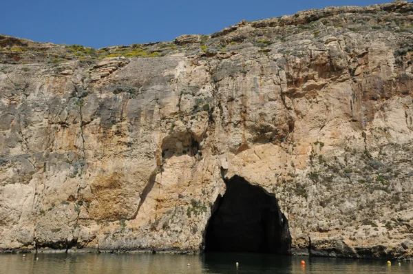 Republiek malta, de pittoreske baai Dwerja — Stockfoto