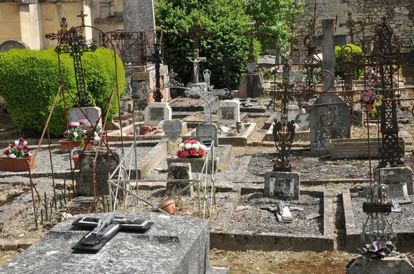 Frankrike, byn guiry en vexin i val d oise — Stockfoto