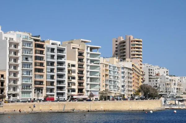 De schilderachtige stad van sliema, Malta — Stockfoto