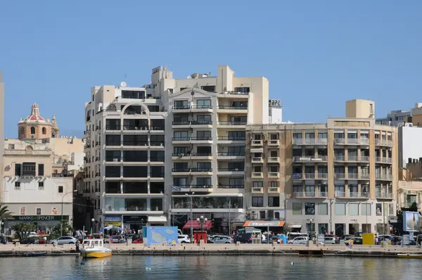 Malta, den maleriske by Sliema - Stock-foto