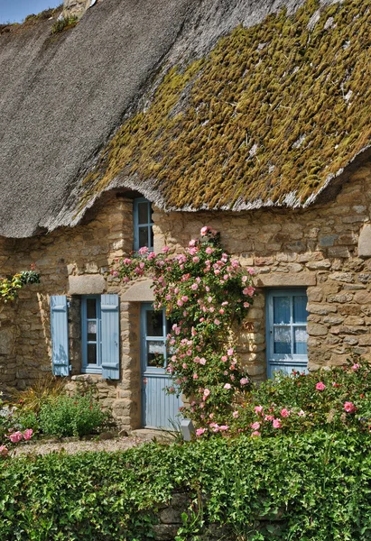 Bretagne, old thatched cottage in Saint Lyphard Stock Picture