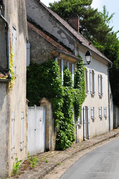 Francia, el antiguo pueblo de Themericourt — Foto de Stock