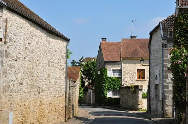 Francia, il pittoresco villaggio di Wy dit Joli Village — Foto Stock