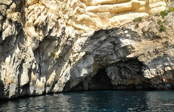 Malta, il pittoresco sito della Grotta Azzurra — Foto Stock