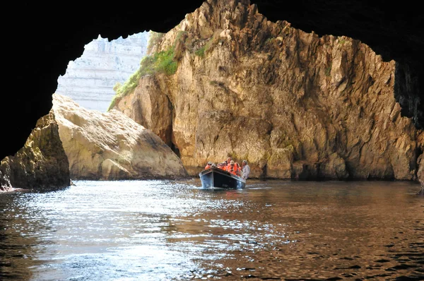 Malta, el pintoresco sitio de la Gruta Azul —  Fotos de Stock