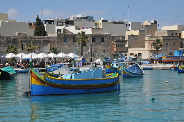 Malta, die malerische stadt marsaxlokk — Stockfoto