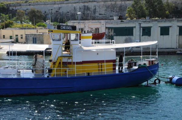 Malta, de pittoreske baai van valetta — Stockfoto