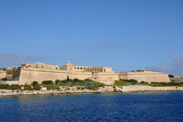 Malta, malebné zátoce valetta — Stock fotografie