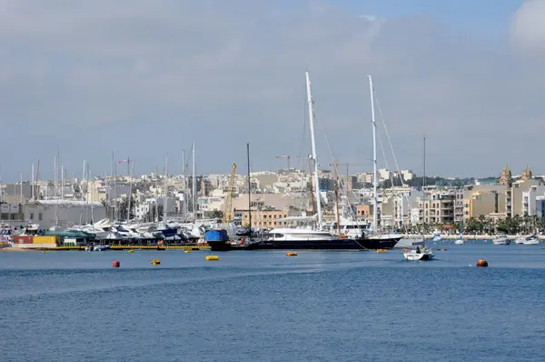 Malta, la pittoresca baia di La Valletta — Foto Stock