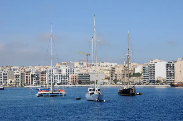 Malta, den maleriske bugt Valetta - Stock-foto