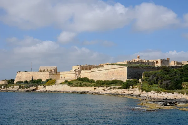 马耳他瓦莱塔风景如画的海湾 — 图库照片