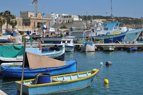 Malta, die malerische stadt marsaxlokk — Stockfoto