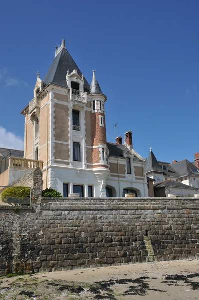 Ciudad de Le Pouliguen en Loira Atlantique —  Fotos de Stock