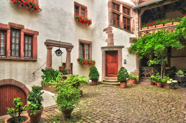 France, picturesque village of Riquewihr in Alsace — Stock Photo, Image