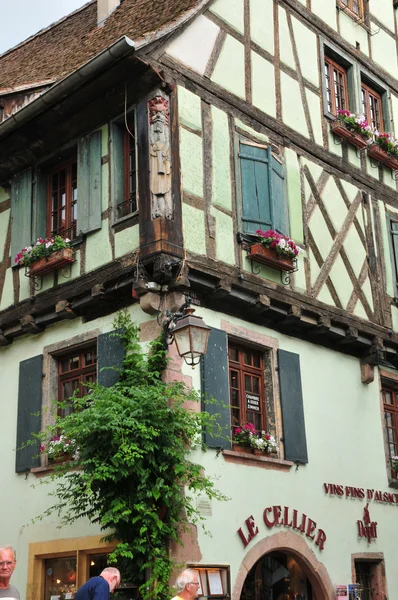 France, village pittoresque de Riquewihr en Alsace — Photo