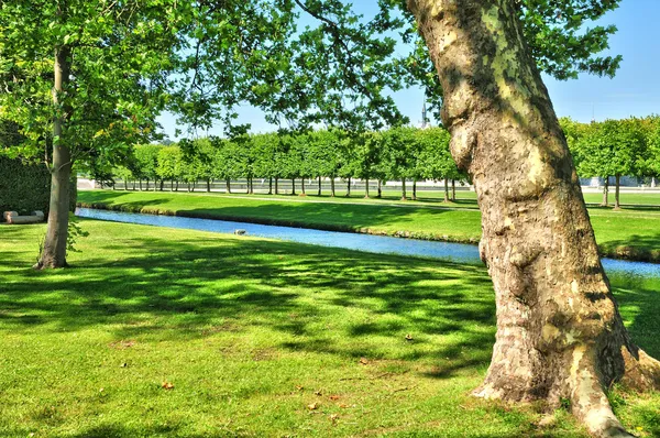 Picardie, das malerische Schloss von chantilly in oise — Stockfoto