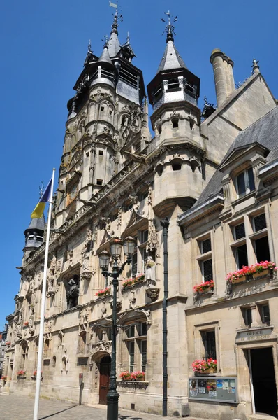 Picardia, a pitoresca Câmara Municipal de Compiegne em Oise — Fotografia de Stock