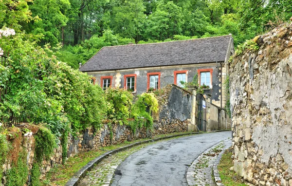 França, a pitoresca aldeia de Vaux sur Seine — Fotografia de Stock