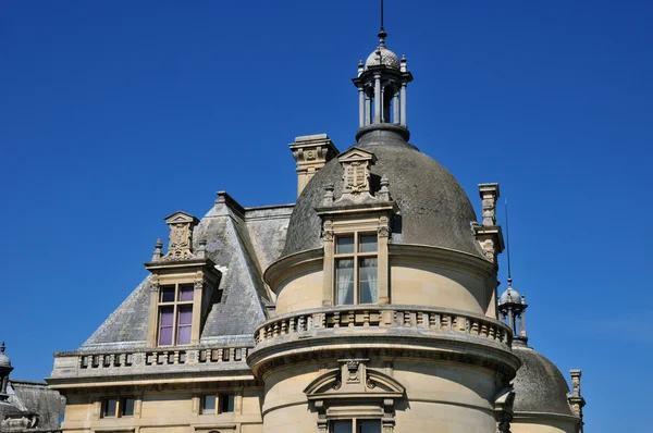 Picardia, o pitoresco castelo de Chantilly em Oise — Fotografia de Stock