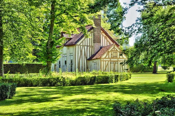 Picardie, el pintoresco castillo de Chantilly en Oise —  Fotos de Stock