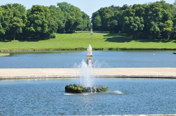 Picardie, det pittoreska slottet chantilly i oise — Stockfoto