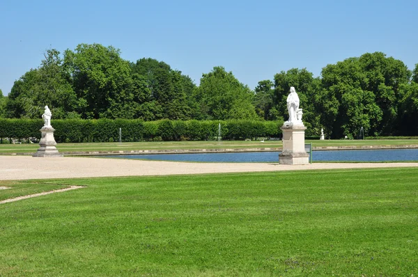 Picardie, the picturesque castle of Chantilly in Oise — Stock Photo, Image